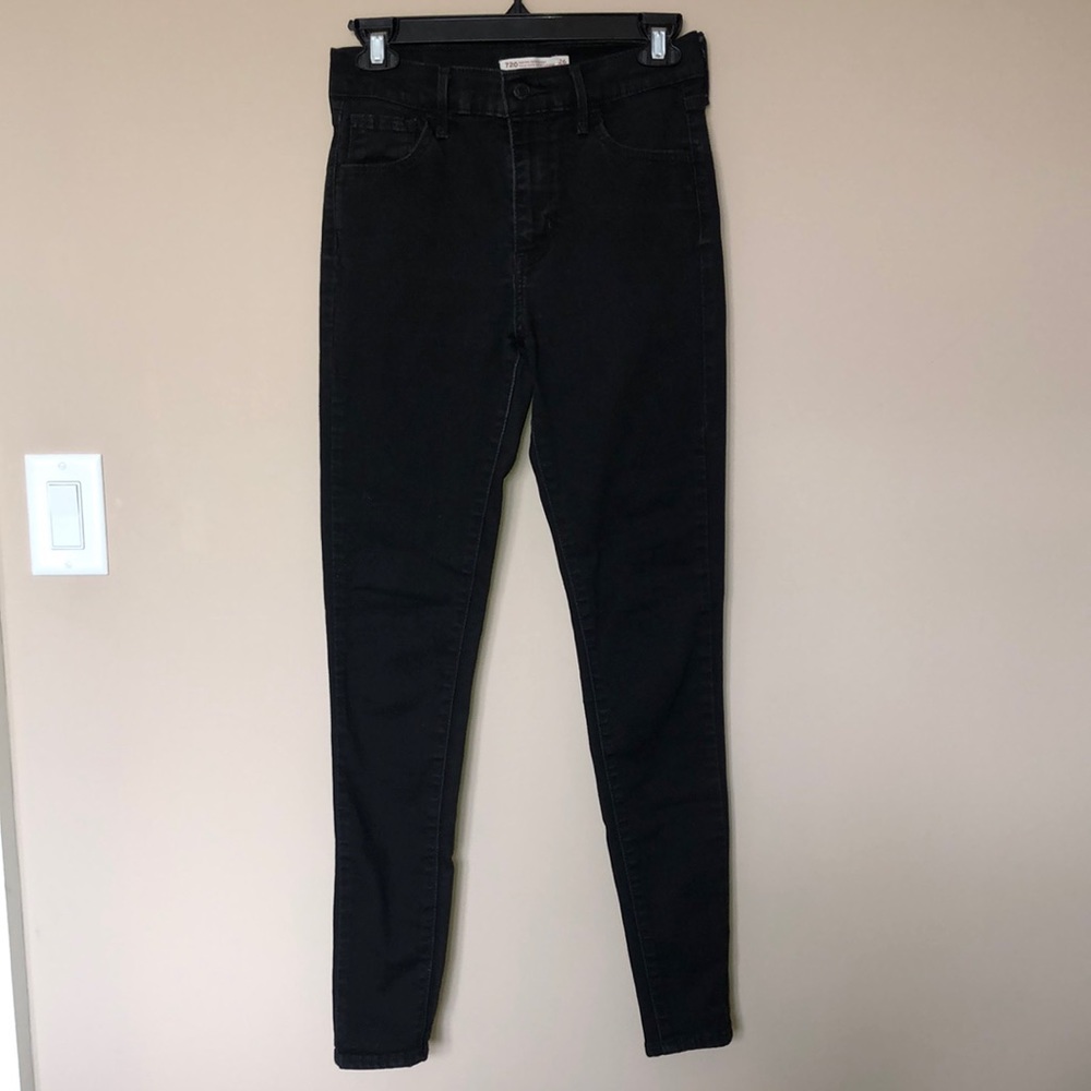 LEVI’S Black Skinny Jeans